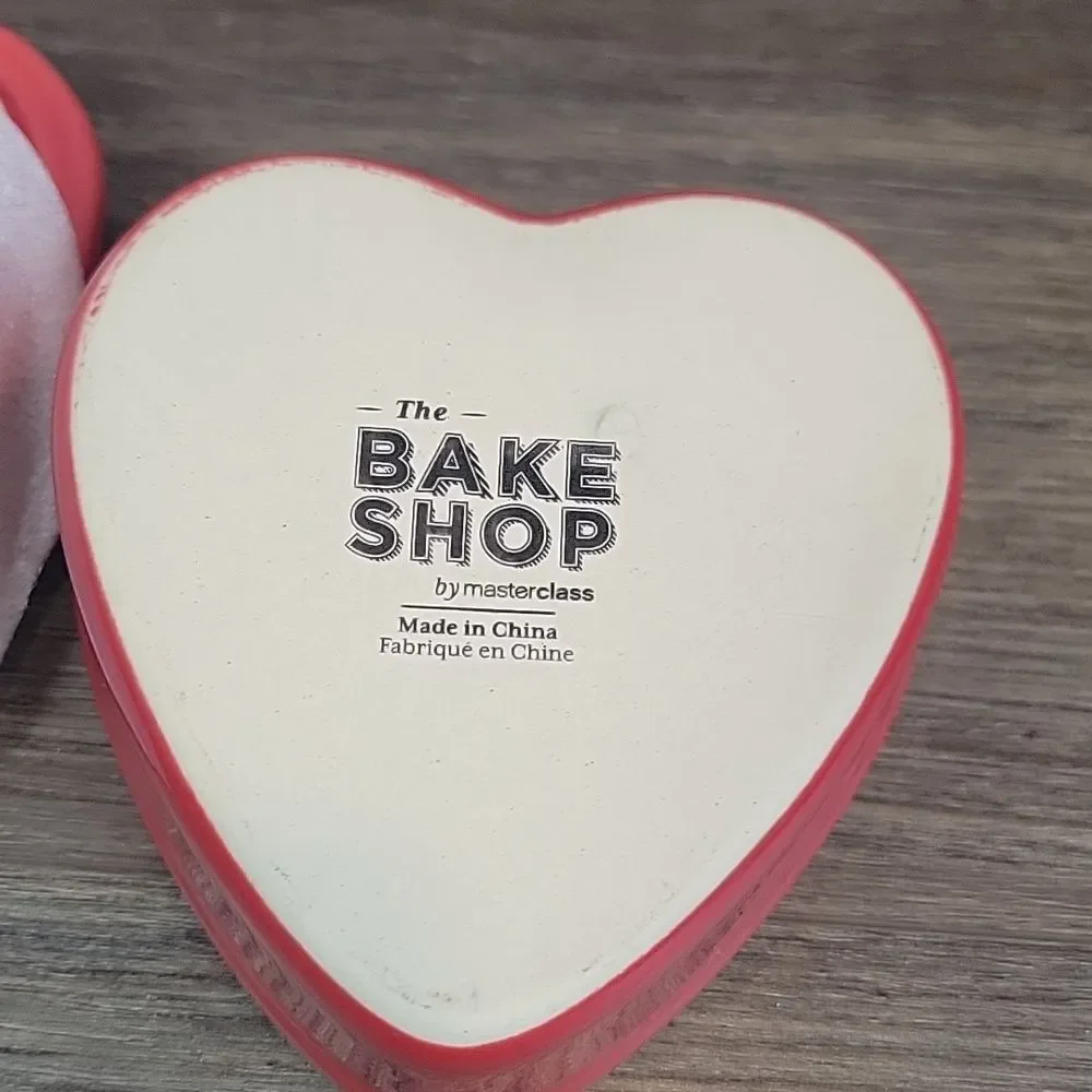 Valentine's Day Bakeware Bundle Nordic Wear Cake Pan Plus Two More Items